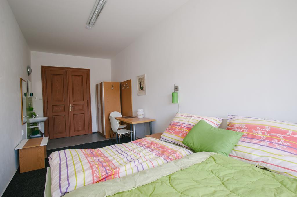 Guest House U Zlateho Jelena Žinkovy Стая снимка
