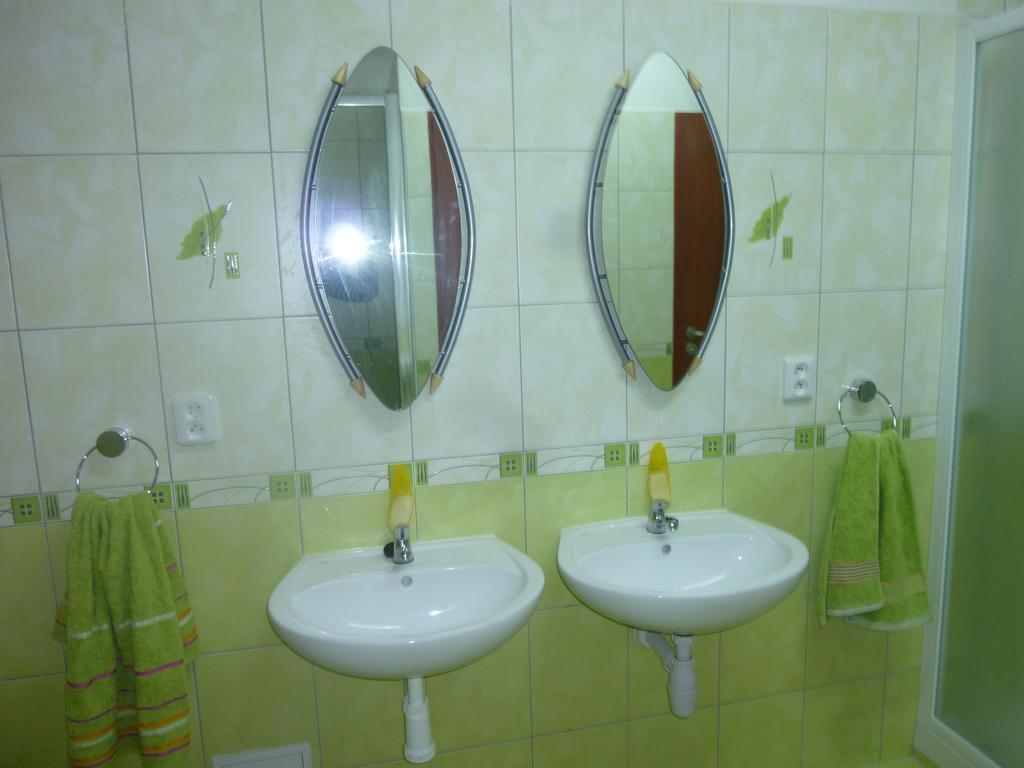Guest House U Zlateho Jelena Žinkovy Екстериор снимка